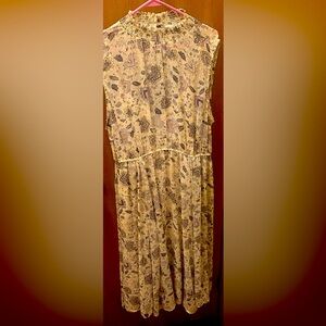 Torrid floral midi dress. Size 2.